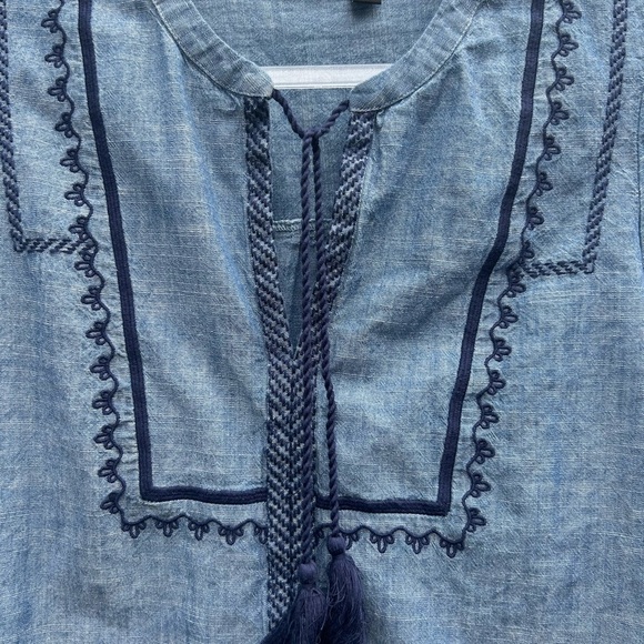J crew Mercantile peasant top XS chambray embroidered blue denim tassel boho - Picture 4 of 10